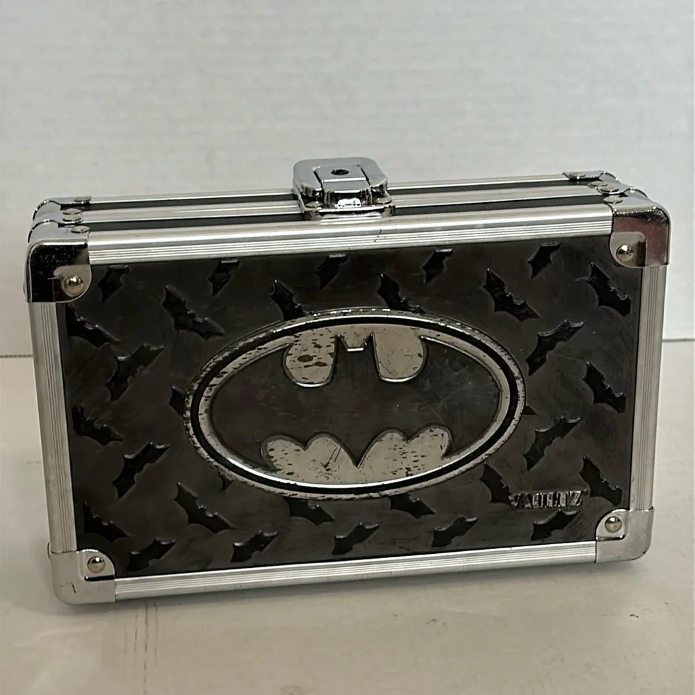 vaultz mesh pocket